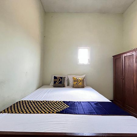 Hotel Spot On 93423 Kost Berkah Near Kebun Teh Wonosari Lawang Exteriér fotografie
