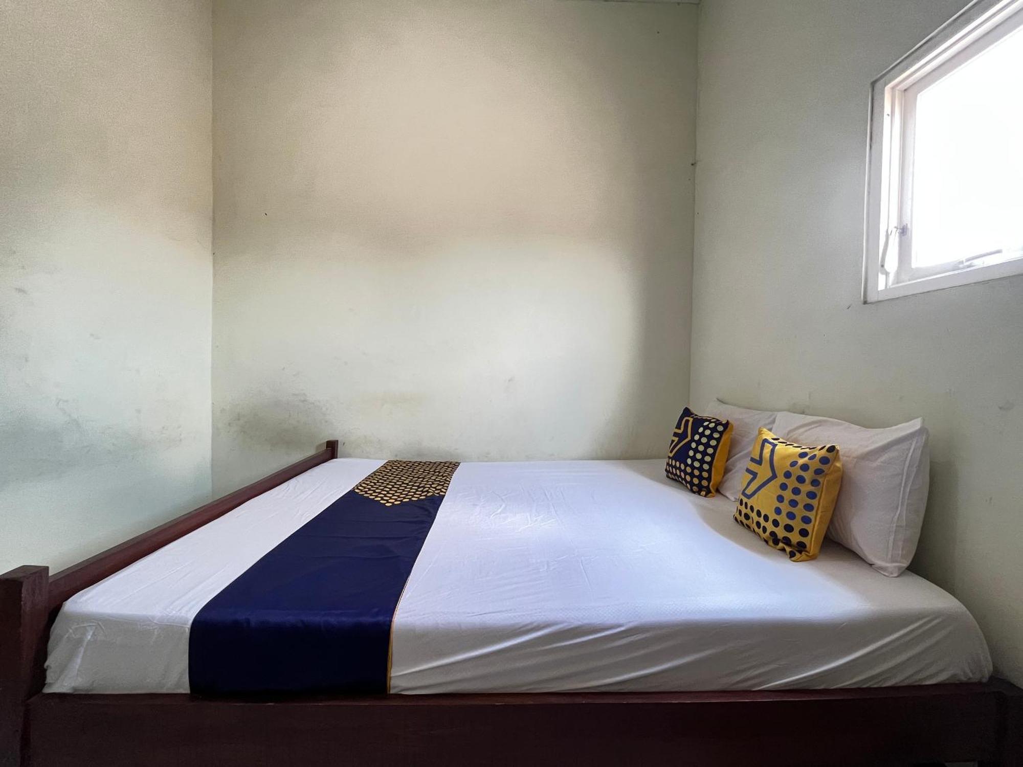Hotel Spot On 93423 Kost Berkah Near Kebun Teh Wonosari Lawang Exteriér fotografie