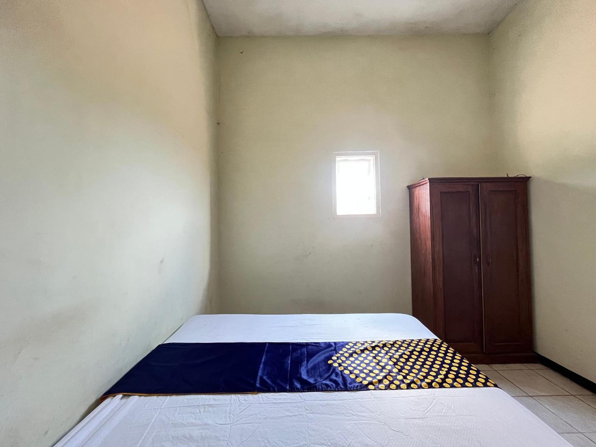 Hotel Spot On 93423 Kost Berkah Near Kebun Teh Wonosari Lawang Exteriér fotografie