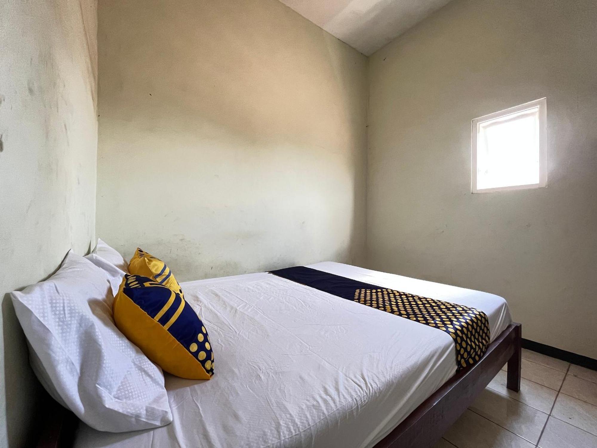 Hotel Spot On 93423 Kost Berkah Near Kebun Teh Wonosari Lawang Exteriér fotografie